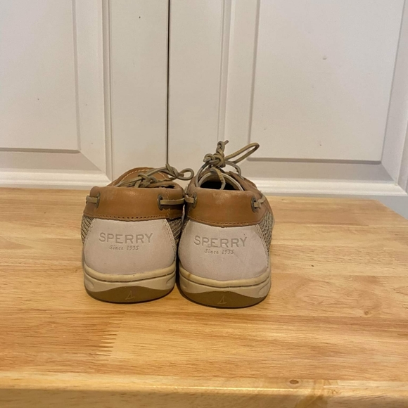 Women Sperry - Picture 2 of 6